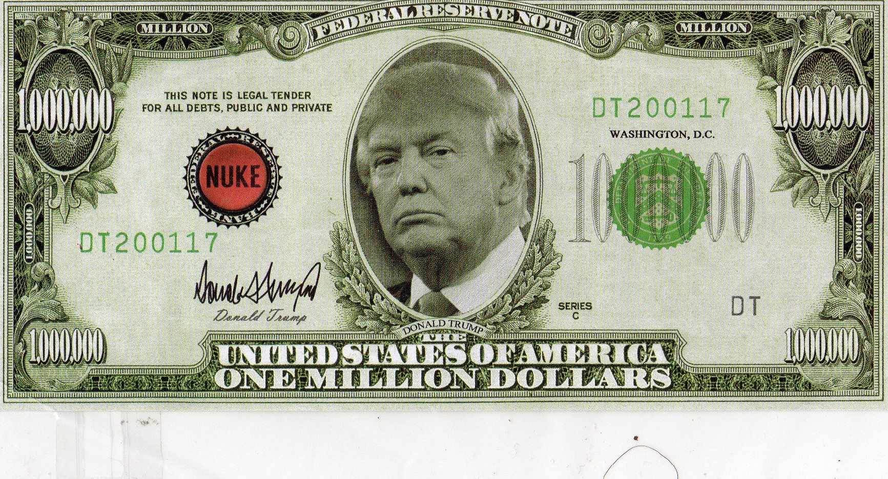 j ai lui est demandè une invitation  pour le  4 juillet  a trump