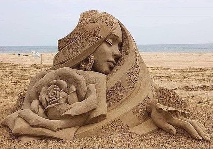 Sculpture sur sable c