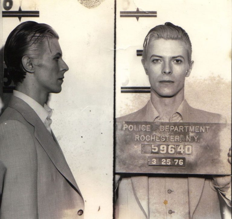 David Bowie a eu des problèmes avec la justice