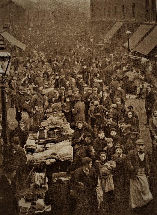 £  Wentworth Street, 1895.